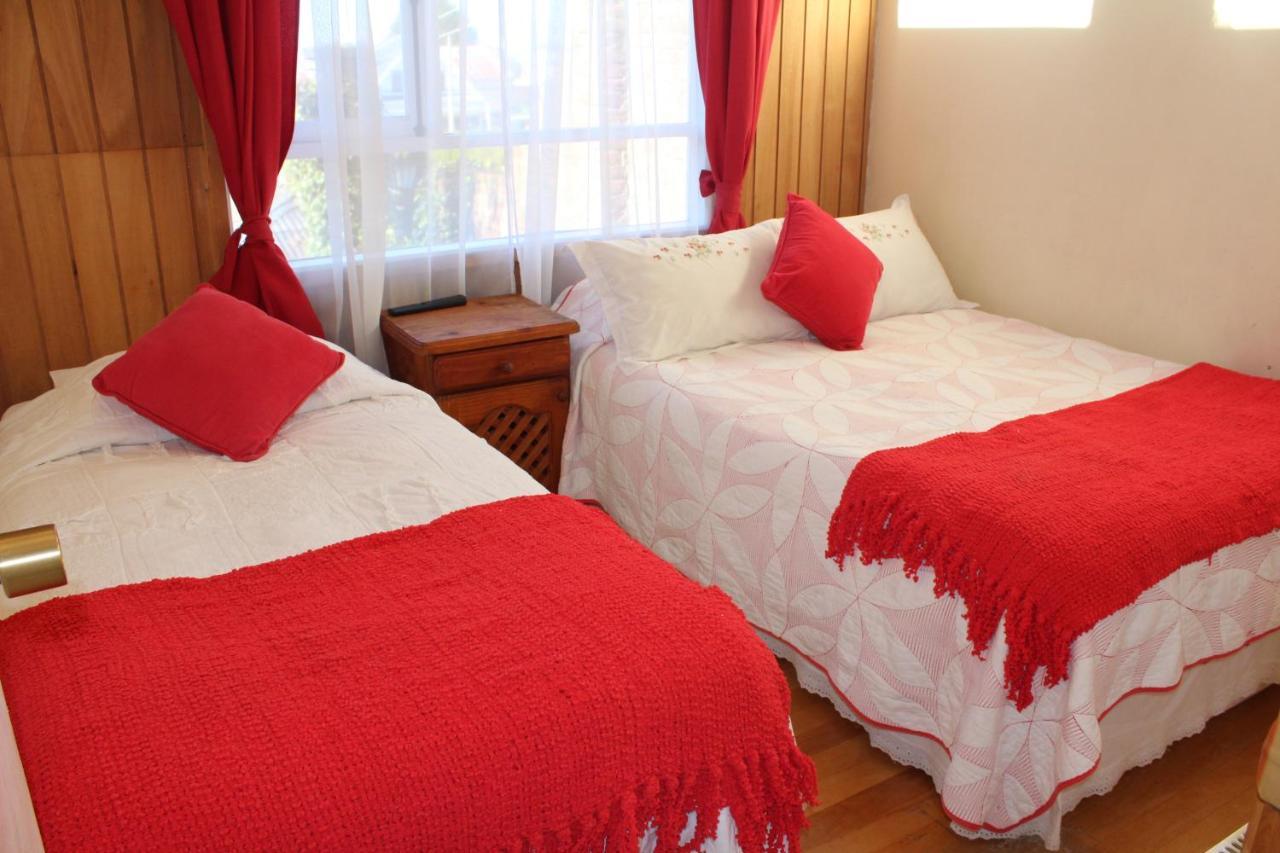 Hostal Y Cabanas Ainil Punta Arenas Dış mekan fotoğraf