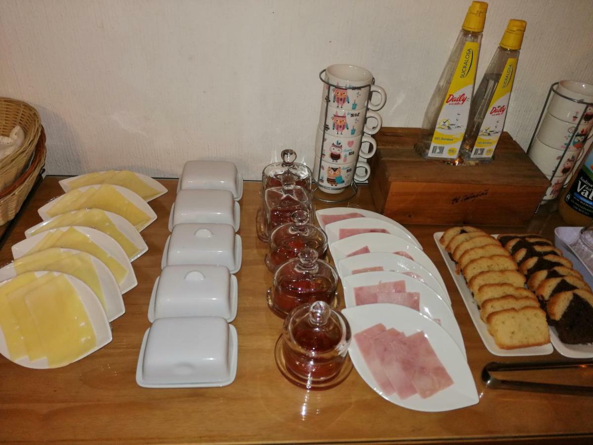 Hostal Y Cabanas Ainil Punta Arenas Dış mekan fotoğraf
